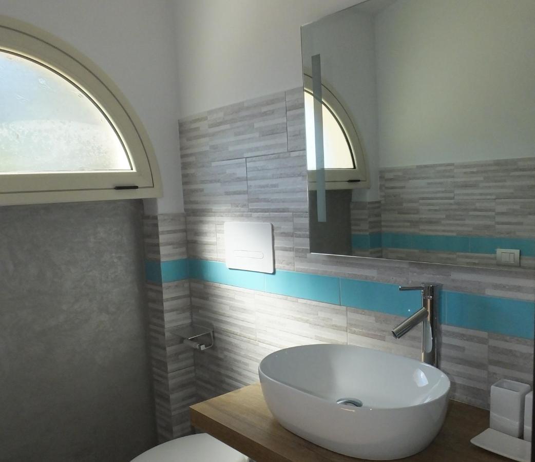 Frina Di Mari B&B San Teodoro  Εξωτερικό φωτογραφία