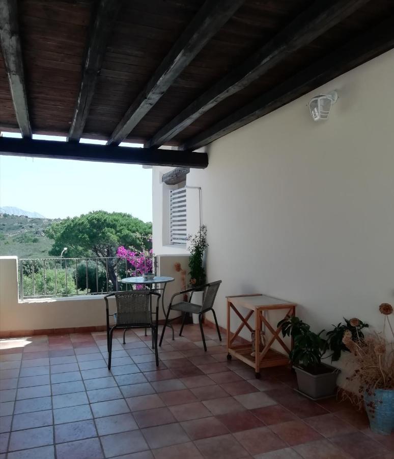 Frina Di Mari B&B San Teodoro  Εξωτερικό φωτογραφία